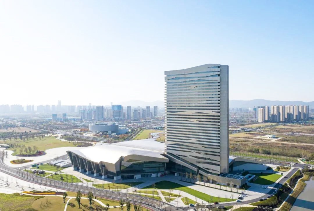 8扬子江国际会议中心建设项目.jpg