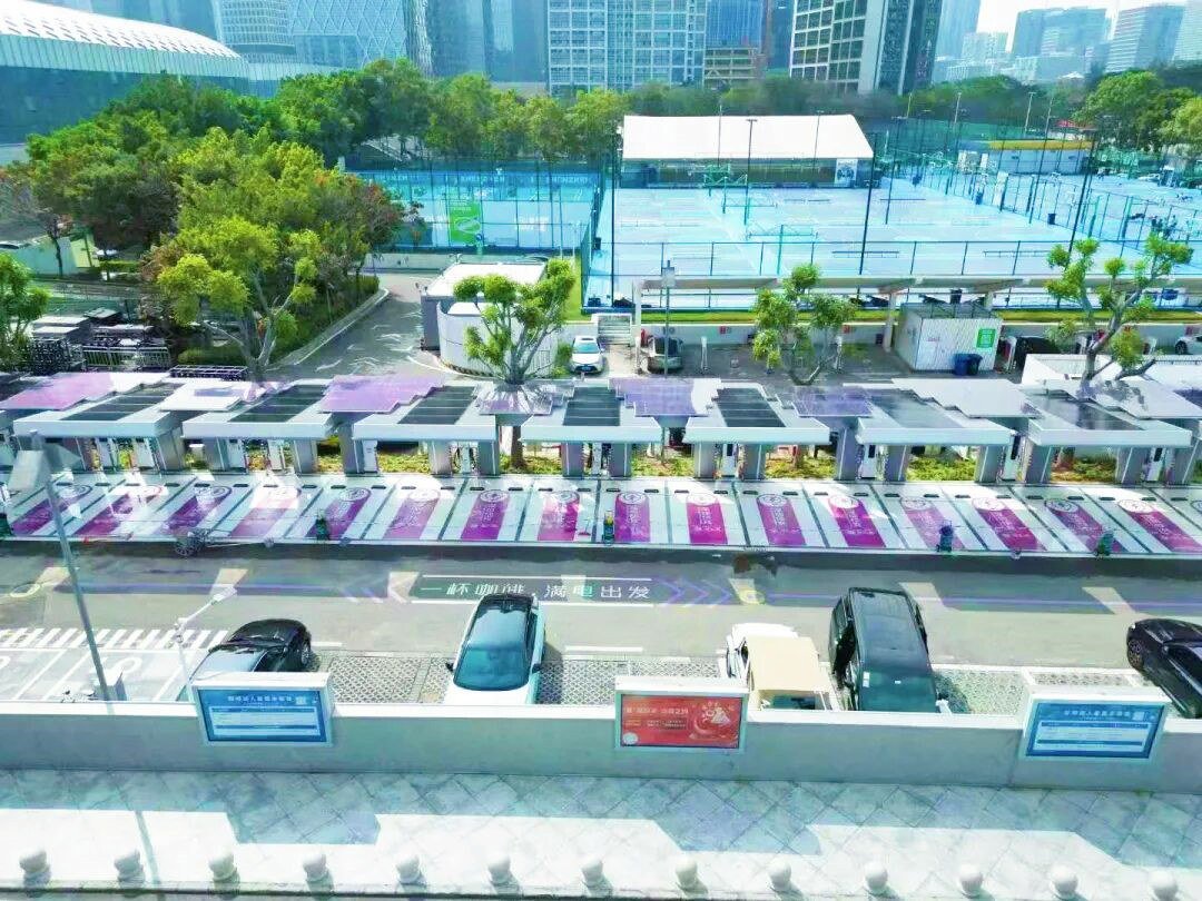 ▲深圳湾体育中心北门停车场充电站