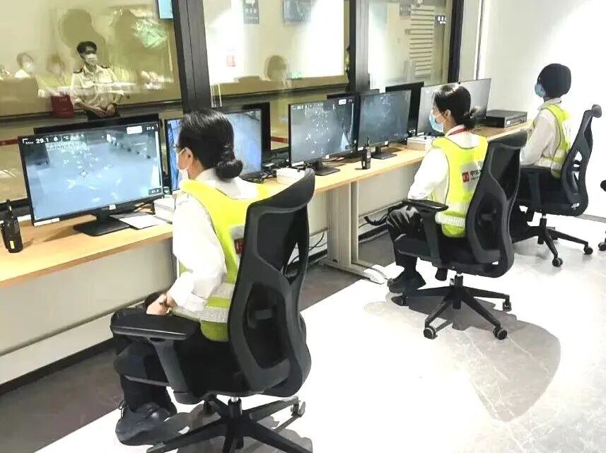 中海物业服务团队全天候服务保障